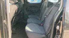 Vauxhall Combo Life 100kW Design XL 52kWh 5dr Auto [7 Seat] Electric Estate